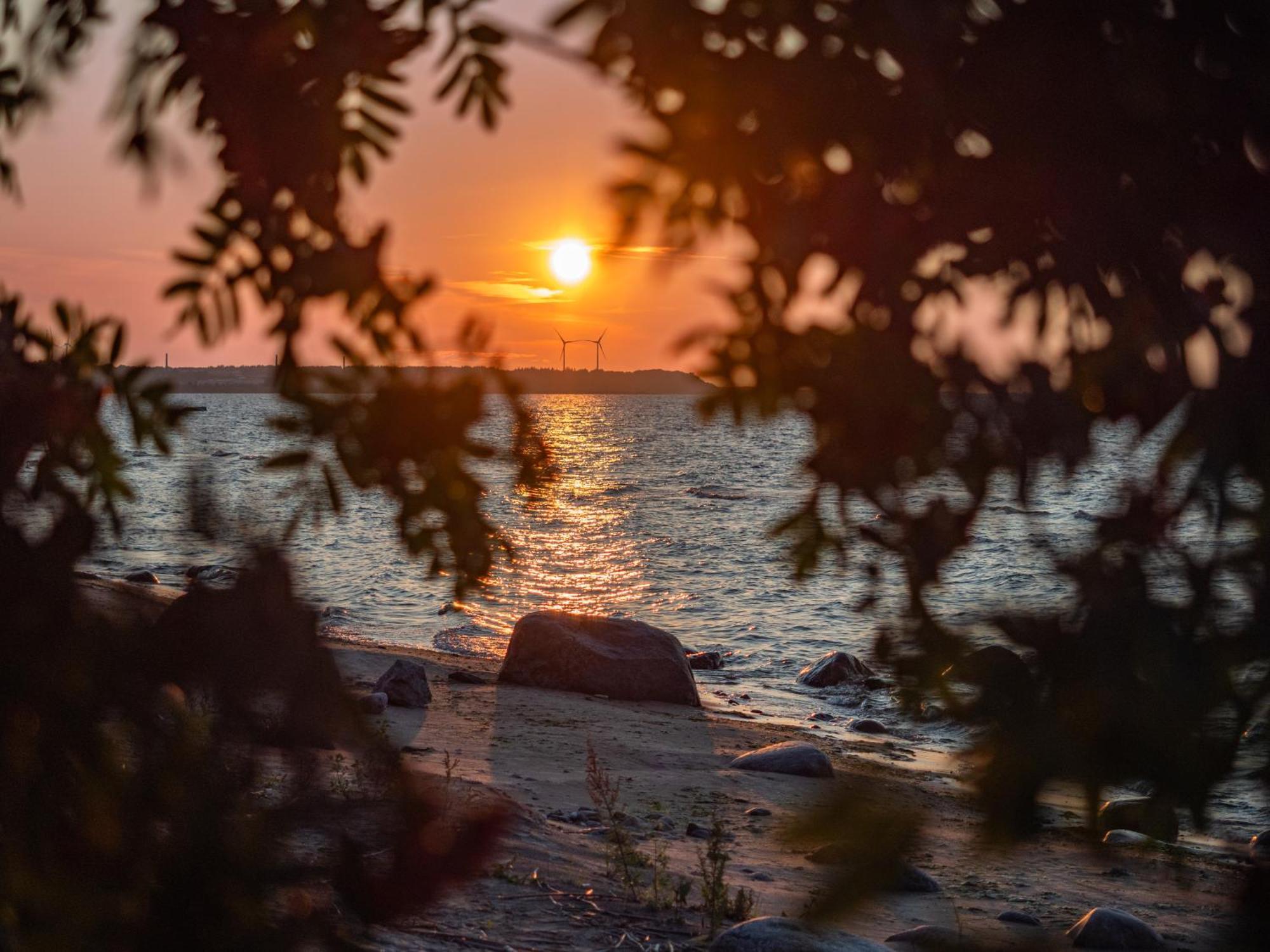 Mereaeaere Glamping Ja Rannamaja Liimala 外观 照片