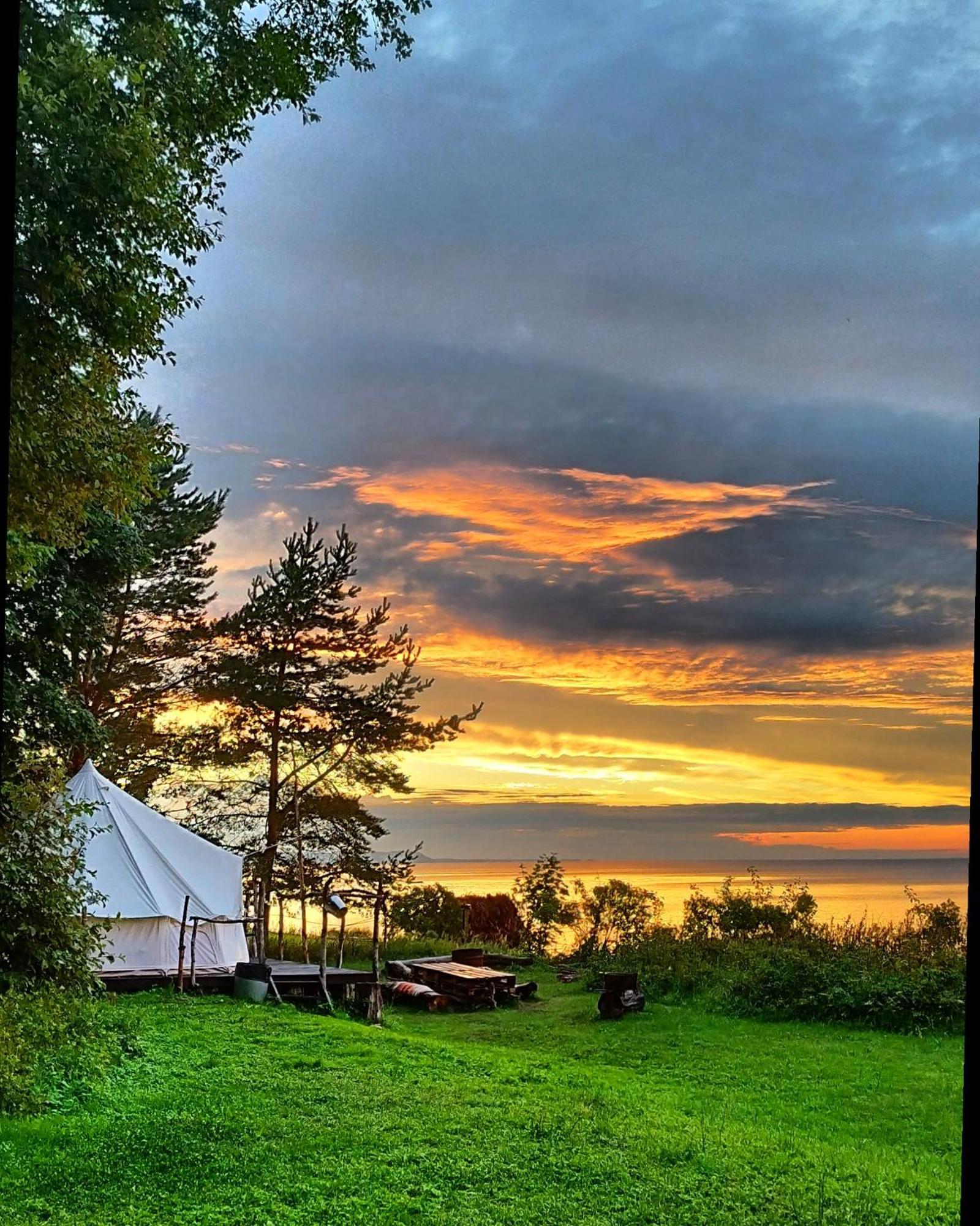 Mereaeaere Glamping Ja Rannamaja Liimala 外观 照片